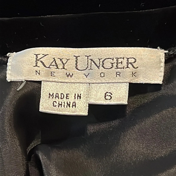 Kay Unger Black Velvet Maxi Skirt Sz 6 No Slit Grunge Whimsigoth Elegant 90s - Picture 10 of 12